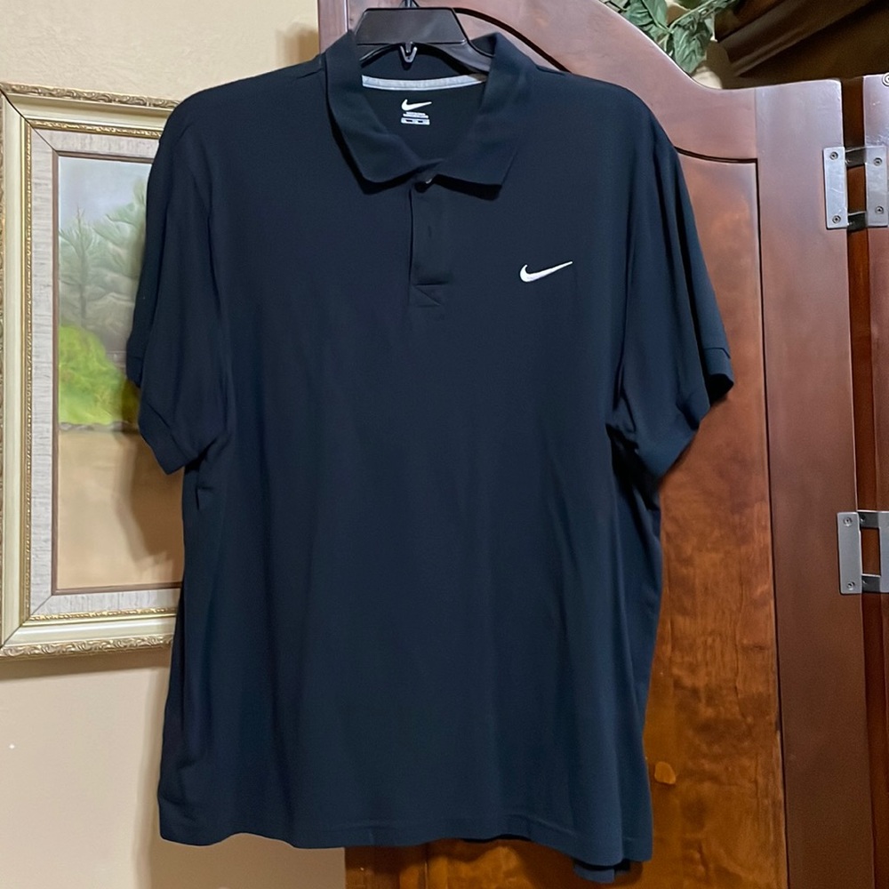 Mens Nike collard shirt black size XXL